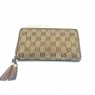 Gucci GG Supreme Zip Around