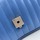 Gucci Marmont Top Handle in pelle blu con finiture argentate