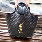 Icare Saint Laurent