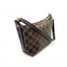 Ivoro Louis Vuitton