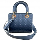 Lady Dior in pelle blu a sfumatura
