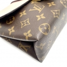 Locky BB Louis Vuitton