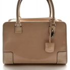 loewe amazona charol
