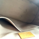 Louis Vuitton Alma PM Vernis dorado