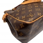 Louis Vuitton Batignolles Monogram