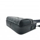 Louis Vuitton Discovery Messenger