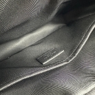 Louis Vuitton Discovery Messenger