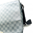 Louis Vuitton District MM