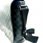 Louis Vuitton District MM