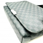 Louis Vuitton District MM