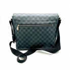 Louis Vuitton District MM