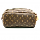 Louis Vuitton Dopp Kit