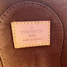 RESERVADO / Louis Vuitton Ellipse