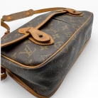 Louis Vuitton Gibecière Monogram
