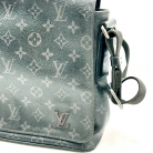 Louis Vuitton Messenger