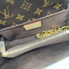 Louis Vuitton Métis East West