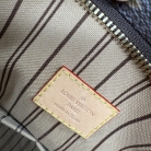 Mezzo Louis Vuitton