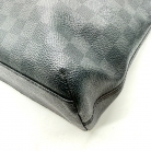 Louis Vuitton Mick messenger