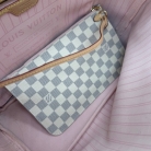 Borsa Louis Vuitton Neverfull MM Damier Azur con iniziali