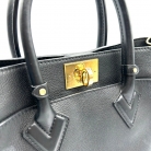 Louis Vuitton On My Side