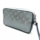 Louis Vuitton Pochette alpha