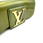 Louis Vuitton pochette en charol