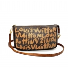Louis Vuitton Pochette Graffiti