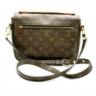 Louis Vuitton Pochette Métis