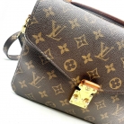 Louis Vuitton Pochette Métis