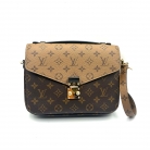 Louis Vuitton Pochette Métis Reverse
