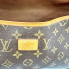 Louis Vuitton Saumur 35