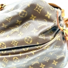 Louis Vuitton Saumur 35