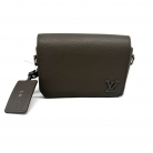 Louis Vuitton Taurillon