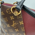 louis vuitton tote V