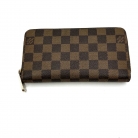 louis vuitton zippy