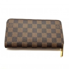 louis vuitton zippy