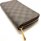 louis vuitton zippy