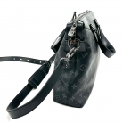 Maletín Louis Vuitton Explorer