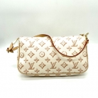 Maxi multipochette Louis Vuitton