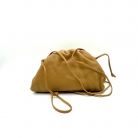 Mini pochette marrone di Bottega Veneta