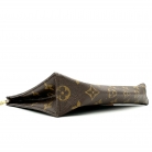 cosmetic bag Louis Vuitton