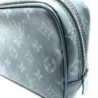 louis vuitton monogram pm eclipse toiletry bag