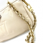 Pochette accesoire empreinte Louis Vuitton