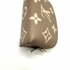 Pochette Cosmetique Louis Vuitton