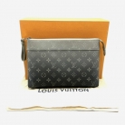 Pochette de viaje Souple Louis Vuitton