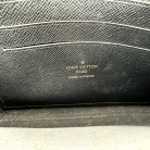 Pochette Double Zip de Louis Vuitton