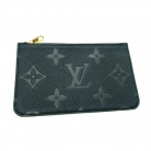 Pochette black empreinte Louis Vuitton