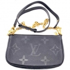 Pochette louis vuitton in pelle goffrata