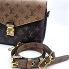 Pochette Métis Monogram Reverse