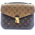 Pochette Métis Monogram Reverse